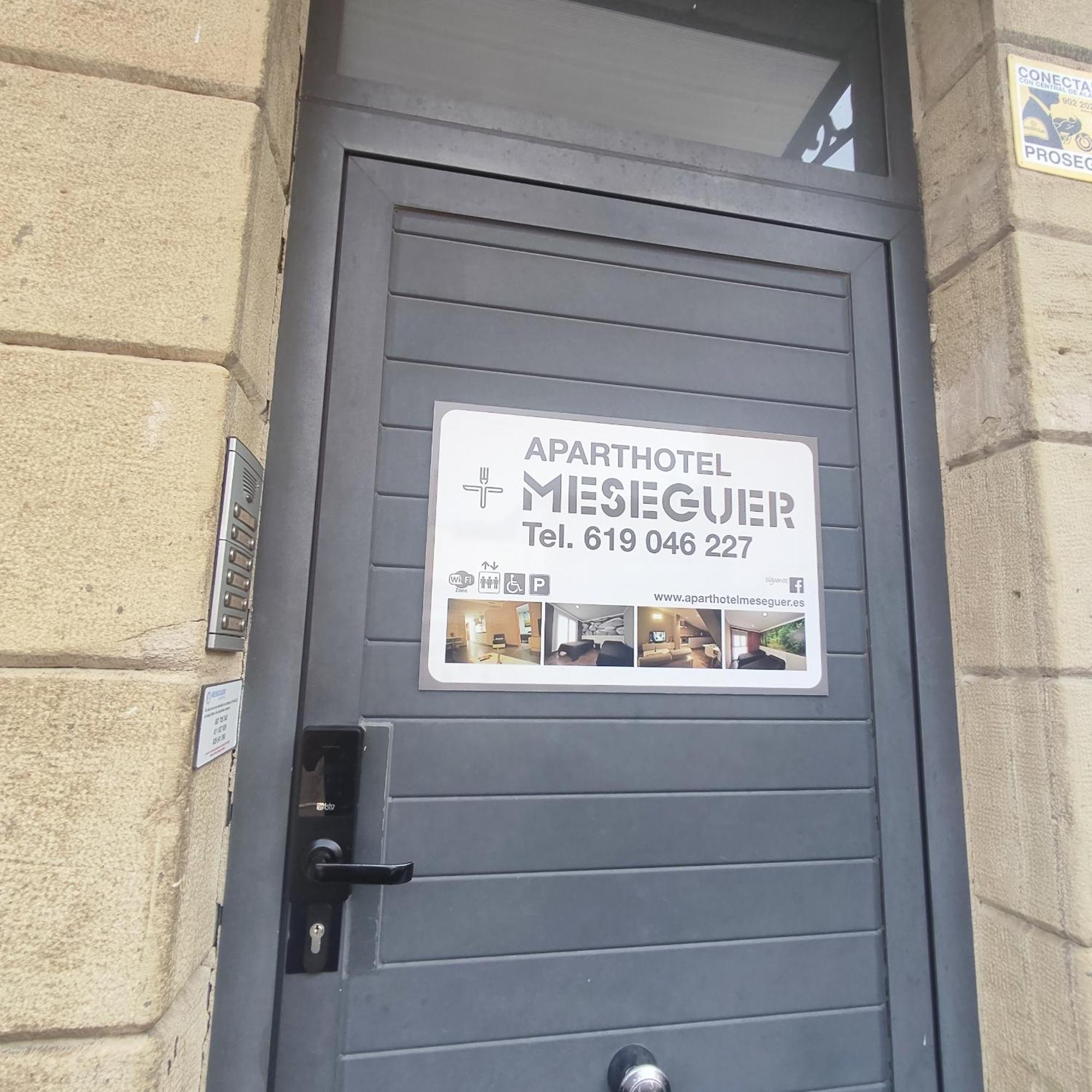 Aparthotel Meseguer Alcañiz Extérieur photo