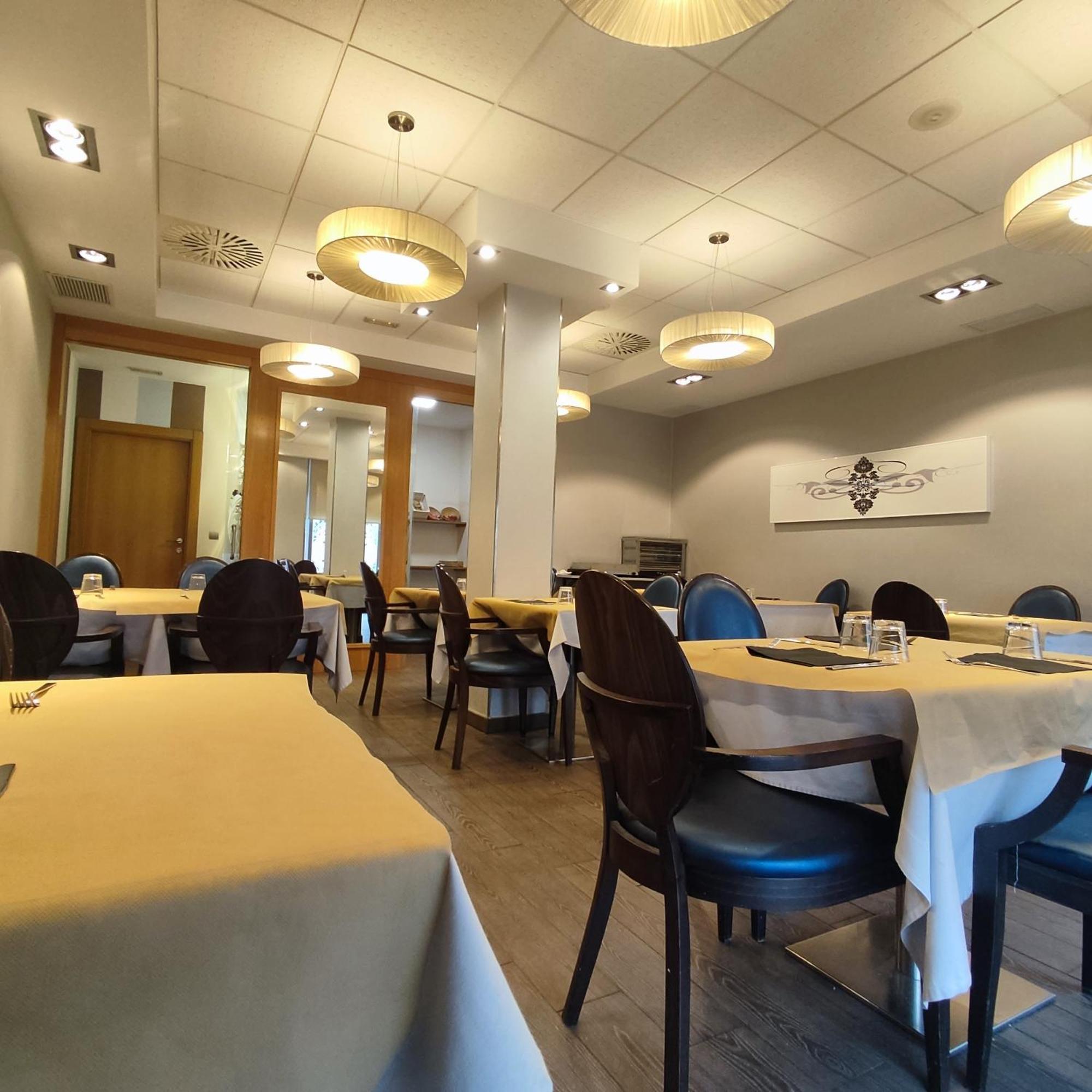 Aparthotel Meseguer Alcañiz Extérieur photo